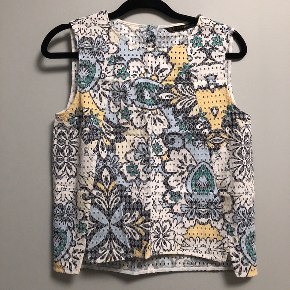 Zara Basic cutout top - Picture 1 of 2